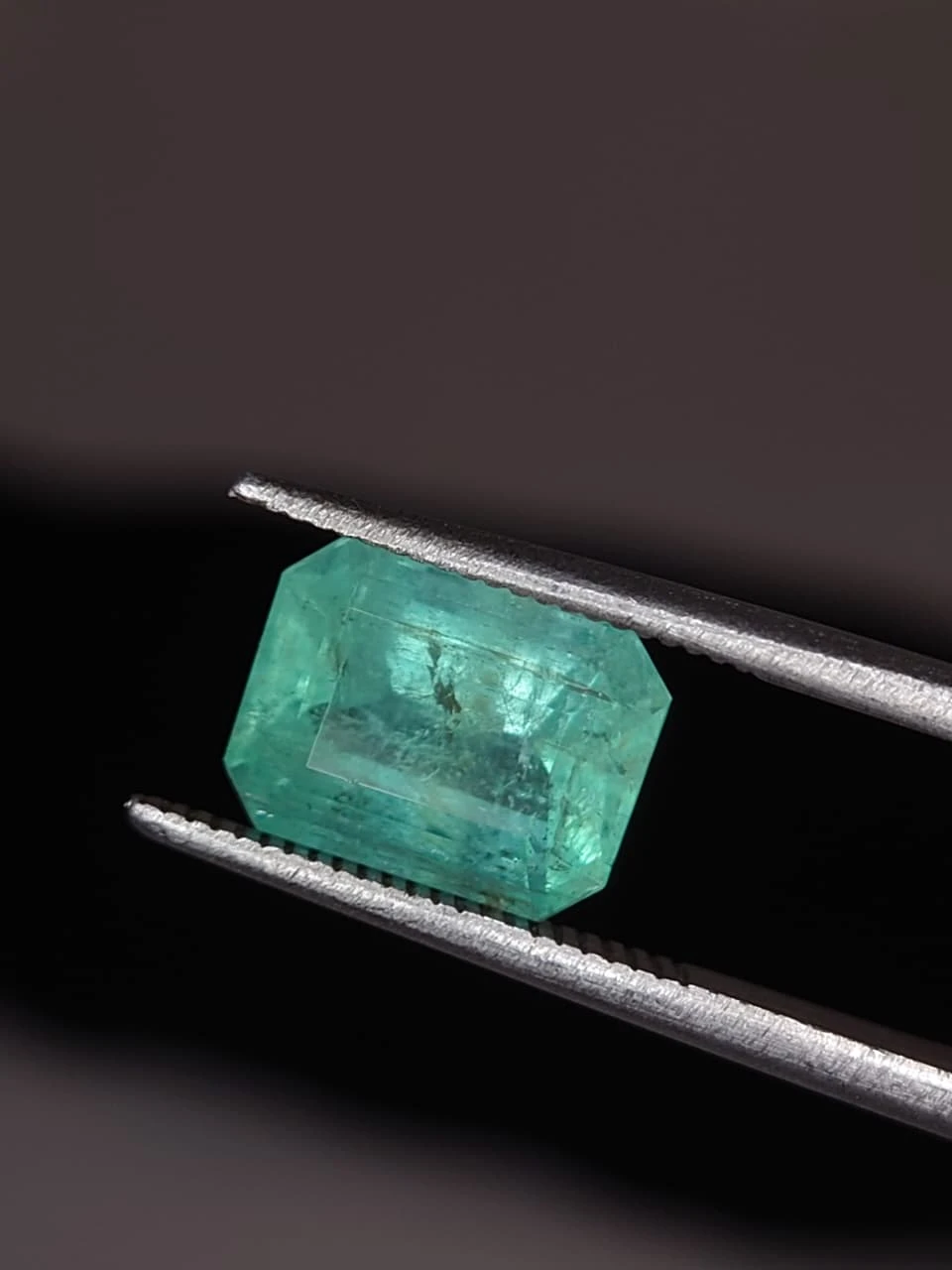 2.9ct Natural Panjsher Emerald from Afghanistan — view 3